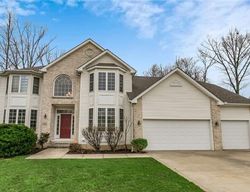 Pre-foreclosure in  GLASTONBURY CIR Cleveland, OH 44143