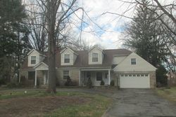  Cedar Rd, Cleveland OH