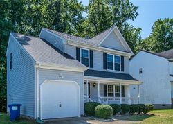 Pre-foreclosure in  RIVERS RIDGE CIR Newport News, VA 23608