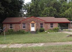 Pre-foreclosure in  W SUTTON DR Memphis, TN 38127