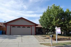 Pre-foreclosure Listing in HENNESSEY WAY GILROY, CA 95020