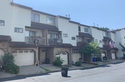 Pre-foreclosure in  ERIC LN Staten Island, NY 10308