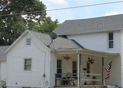 Pre-foreclosure in  N GOLD ST Farmington, IL 61531