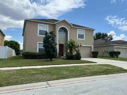 Pre-foreclosure in  MILESTONE DR Haines City, FL 33844