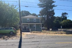 Pre-foreclosure Listing in S 4TH ST SAINT HELENS, OR 97051