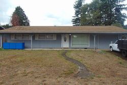 Pre-foreclosure in  NE 192ND AVE Portland, OR 97230