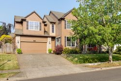 Pre-foreclosure in  SW ORCHARD DR Wilsonville, OR 97070