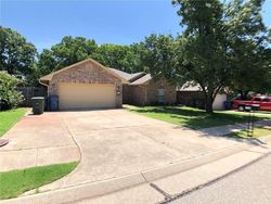 Pre-foreclosure in  RIMROCK RD Edmond, OK 73034