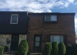 Pre-foreclosure Listing in FOXCROFT GRN COLUMBUS, OH 43232