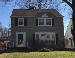 Pre-foreclosure in  AVONDALE RD Cleveland, OH 44121