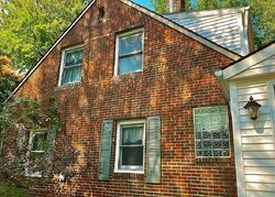  E 250th St, Euclid OH