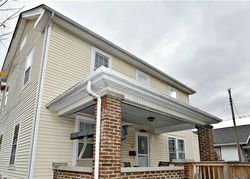 Pre-foreclosure Listing in 9TH ST COLUMBUS, IN 47201