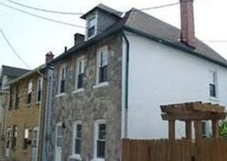 Pre-foreclosure in  MARTINS LN Bethlehem, PA 18018