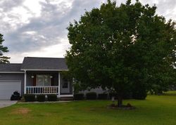 Pre-foreclosure Listing in RIGGS RD HUBERT, NC 28539