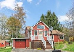  Cottonwood Dr, Mahopac NY