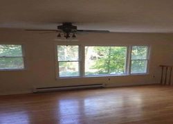 Pre-foreclosure Listing in OAK ST WADING RIVER, NY 11792