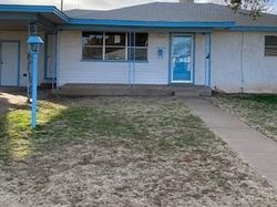 Pre-foreclosure Listing in BRENTWOOD DR CLOVIS, NM 88101