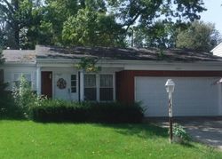 Pre-foreclosure Listing in COLONIAL DR GODFREY, IL 62035