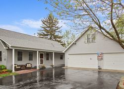 Pre-foreclosure in  WILDWOOD DR Round Lake, IL 60073