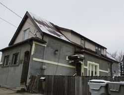 Pre-foreclosure in  W GRANT ST Milwaukee, WI 53215