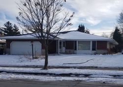 Pre-foreclosure in  W ARTHUR PL Milwaukee, WI 53227