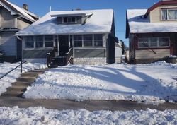 Pre-foreclosure in  N 15TH ST Milwaukee, WI 53206