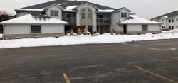 Pre-foreclosure Listing in QUINLAN DR UNIT B PEWAUKEE, WI 53072