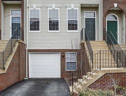 Pre-foreclosure Listing in EARLY AUTUMN DR CENTREVILLE, VA 20120