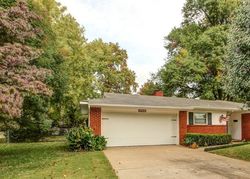 Pre-foreclosure in  E 59TH PL Tulsa, OK 74105