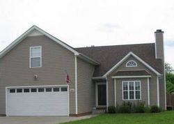 Pre-foreclosure in  CANNONDALE DR Clarksville, TN 37042