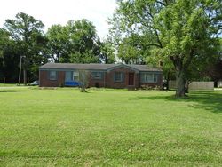 Pre-foreclosure Listing in EDGEWOOD DR LEBANON, TN 37087