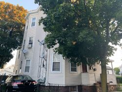 Pre-foreclosure Listing in MAGNOLIA ST MALDEN, MA 02148