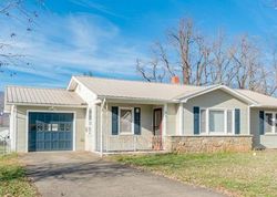 Pre-foreclosure Listing in FRANCIS ST WAYNESVILLE, NC 28786