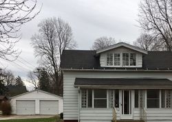 Pre-foreclosure in  S COLLEGE ST Blue Mound, IL 62513