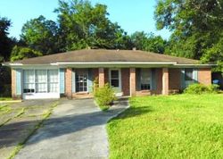 Pre-foreclosure in  DALE DR Slidell, LA 70458