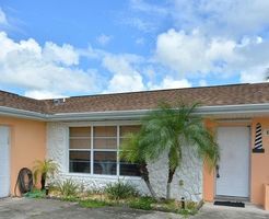 Pre-foreclosure in  SW SAIL TER Port Saint Lucie, FL 34953