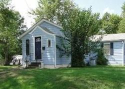 Pre-foreclosure in  S 15TH ST Belleville, IL 62220