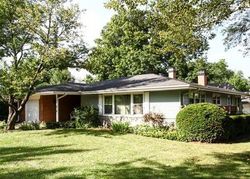 Pre-foreclosure in  MARCEY AVE Wheaton, IL 60189