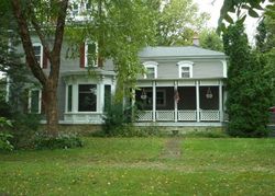 Pre-foreclosure in  E MILLER AVE Hinckley, IL 60520