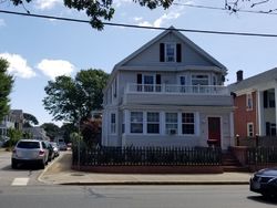 Pre-foreclosure Listing in BROADWAY NEWPORT, RI 02840