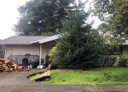 Pre-foreclosure in  NE 192ND AVE Portland, OR 97230