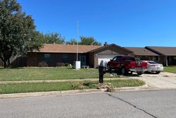 Pre-foreclosure in  CINDY AVE Norman, OK 73071