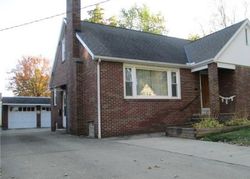 Pre-foreclosure Listing in W 13TH ST ASHTABULA, OH 44004