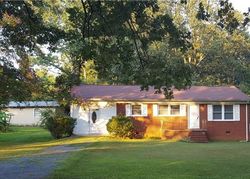 Pre-foreclosure Listing in FOREST PARK DR RANDLEMAN, NC 27317