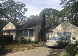 Pre-foreclosure Listing in NEWMAN ST PATCHOGUE, NY 11772