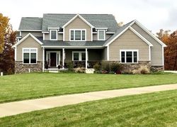  Fulton Ct, Linden MI