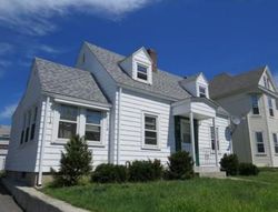 Pre-foreclosure Listing in VIEW ST HOLYOKE, MA 01040