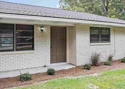 Pre-foreclosure in  MEADOWDALE DR Baton Rouge, LA 70811