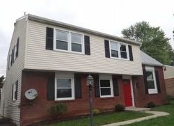 Pre-foreclosure in  ROBERT RD Lancaster, PA 17601