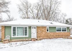 Pre-foreclosure in  NASSAU CT Park Forest, IL 60466